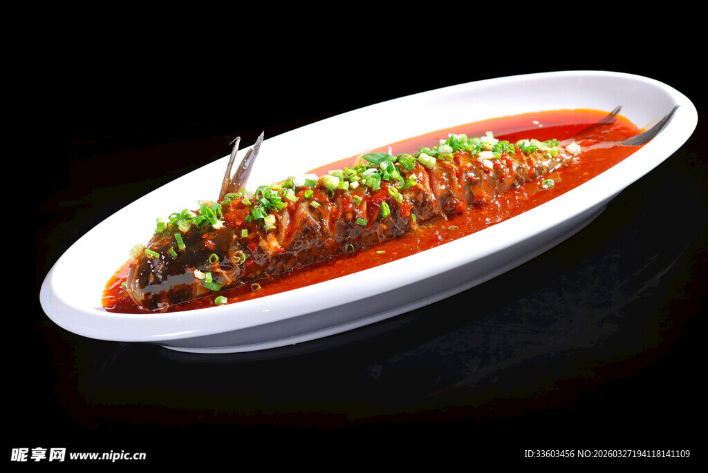 红烧鱼摆盘精美