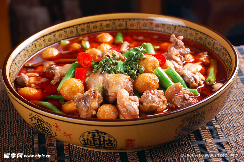 美味红油辣子鸡