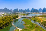 亚洲中国广西桂林阳朔遇龙河风光