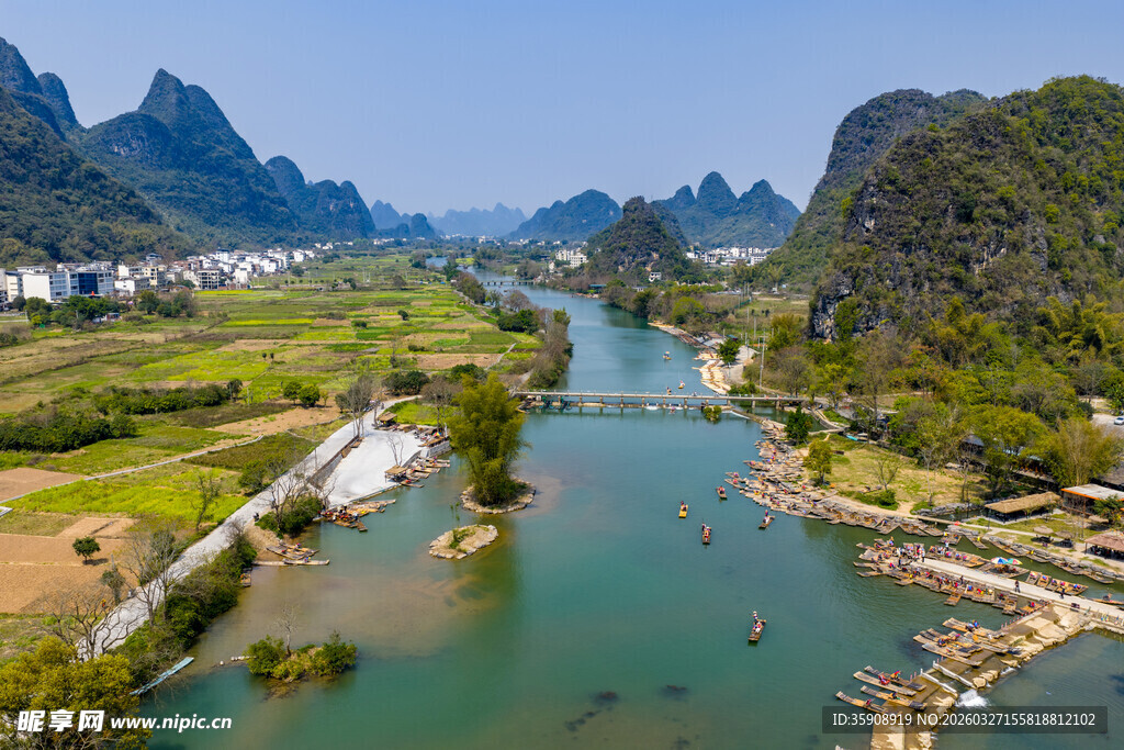 亚洲中国广西桂林阳朔遇龙河风光