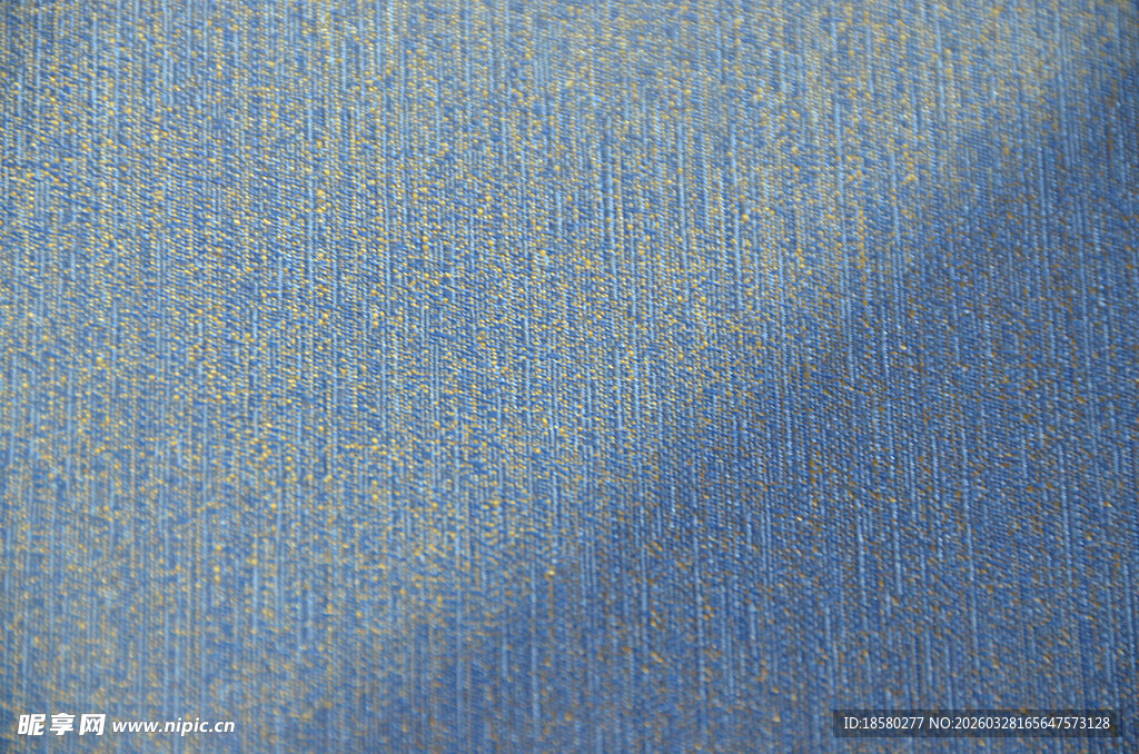 蓝色牛仔纹理布料特写