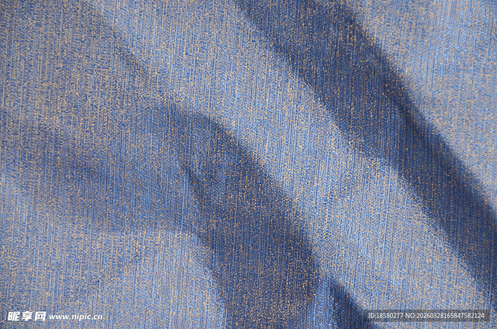 蓝色褶皱布料纹理特写