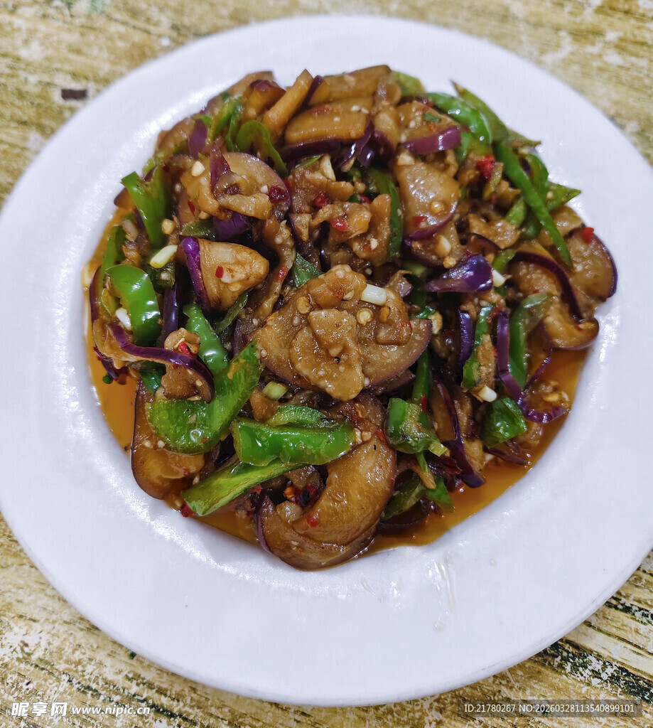 美味双椒炒茄子