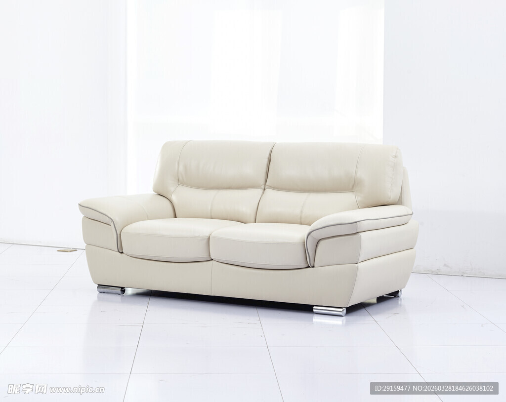 米白色双人皮质沙发展示