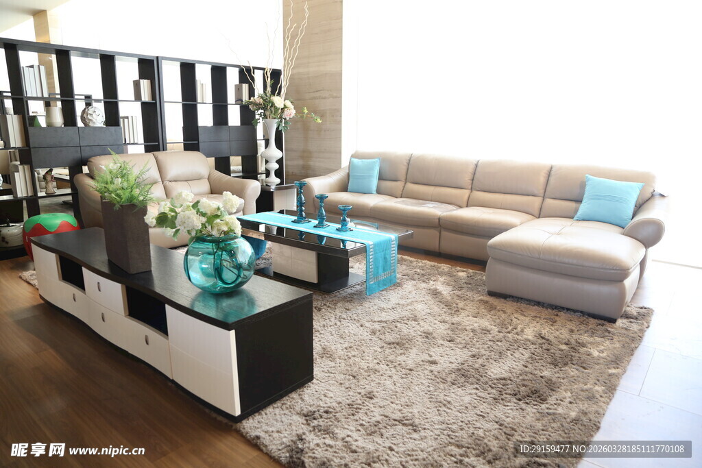 现代简约风客厅沙发组合