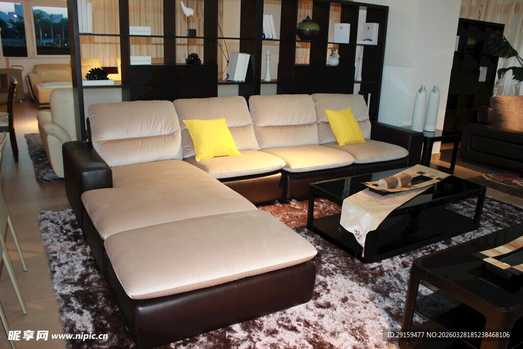 现代简约风格客厅沙发组合