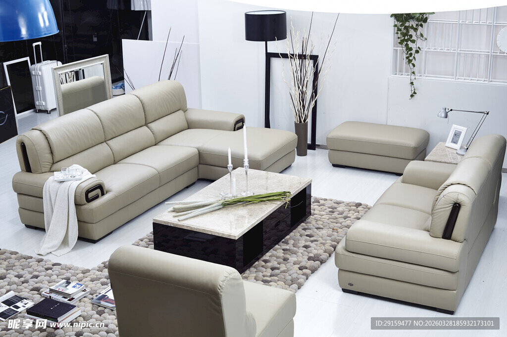 现代米色沙发客厅布置