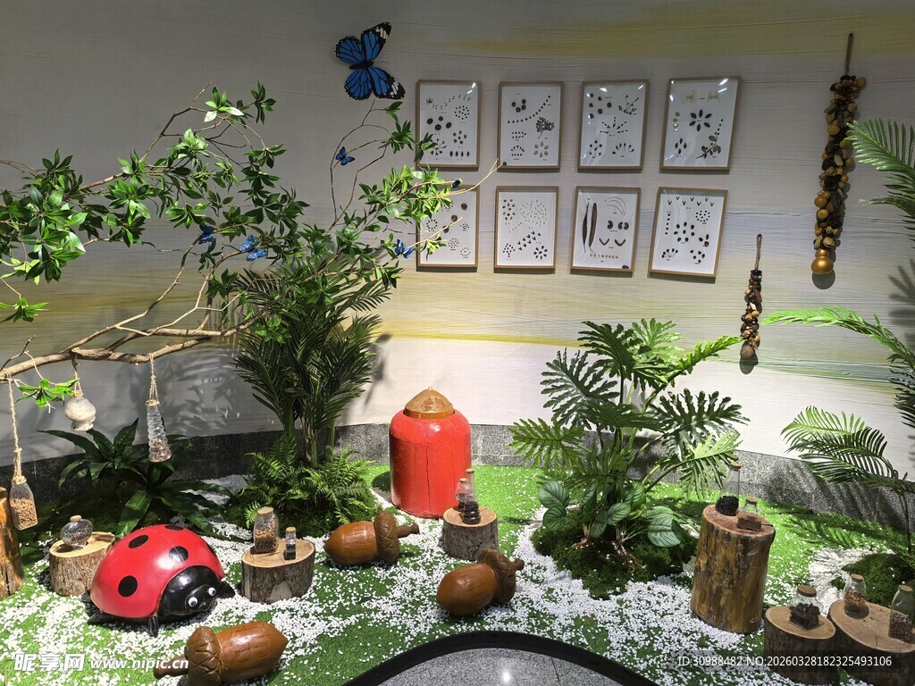 室内微缩绿植景观世界