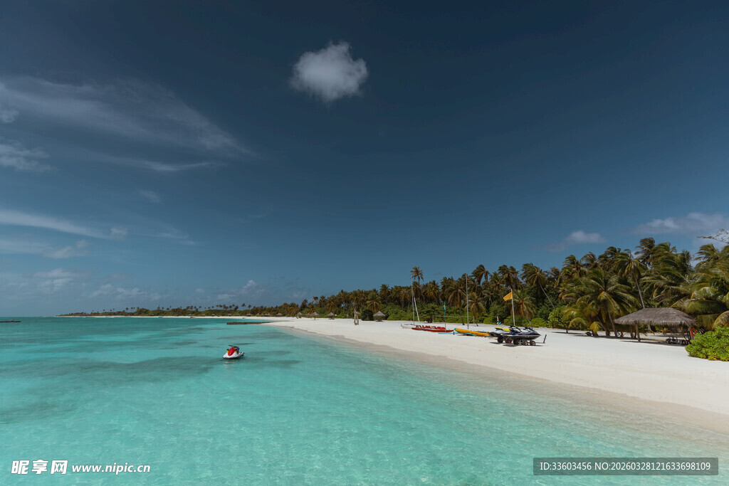 美丽热带海滩风光