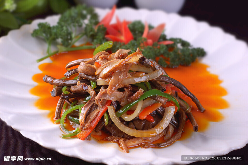 美味凉拌茶树菇