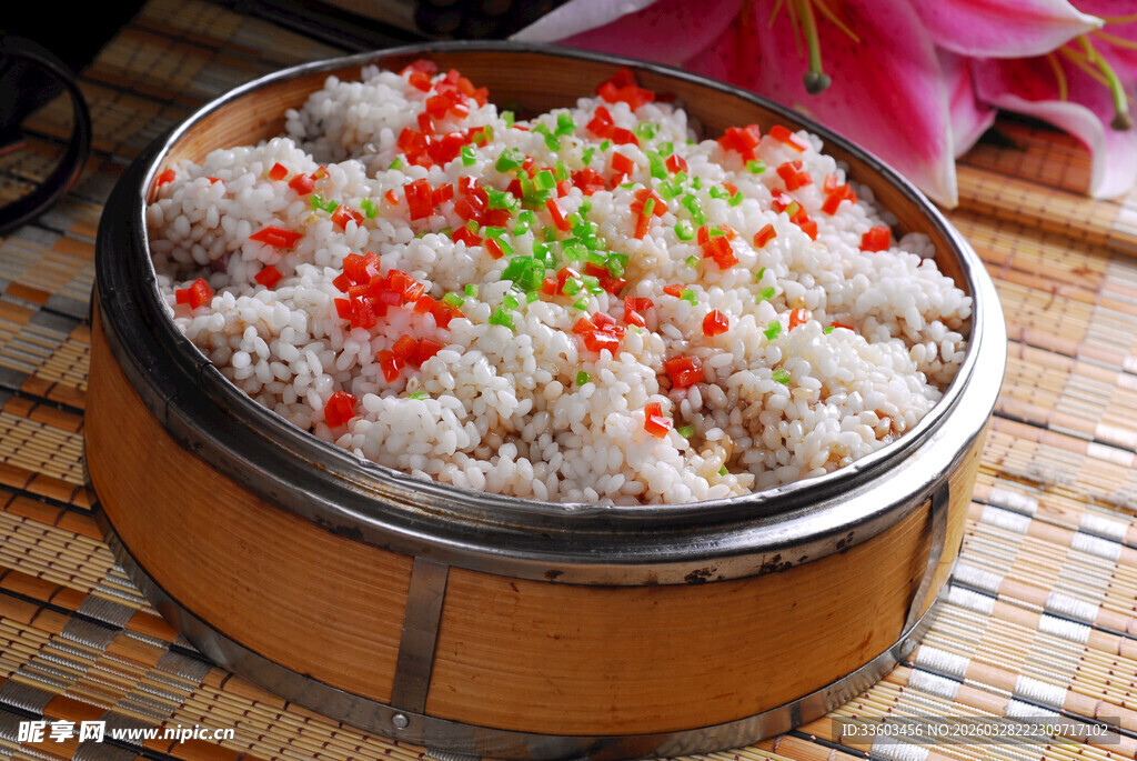 美味糯米蒸排骨