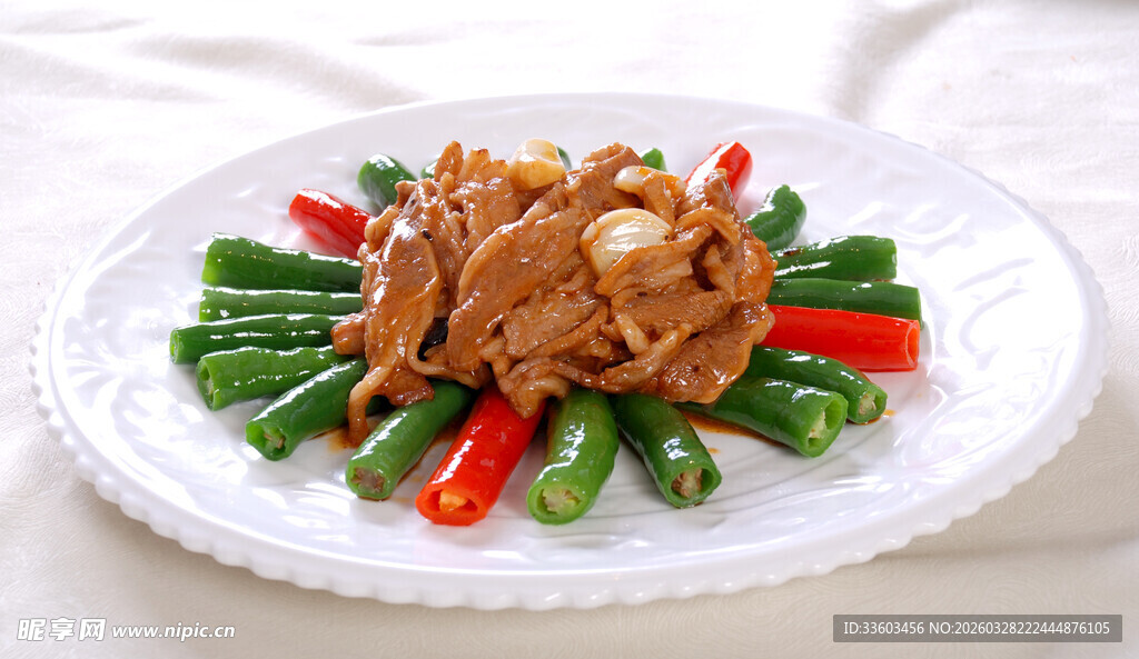 青椒红椒炒肉丝