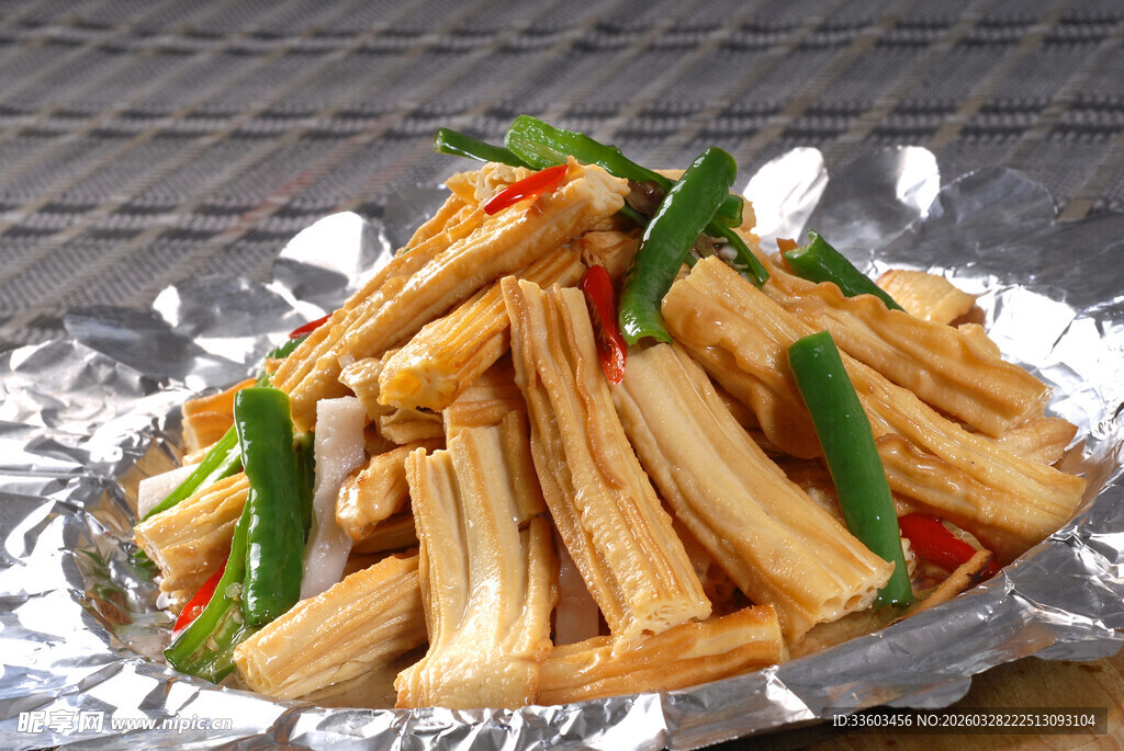 锡纸香炒豆腐