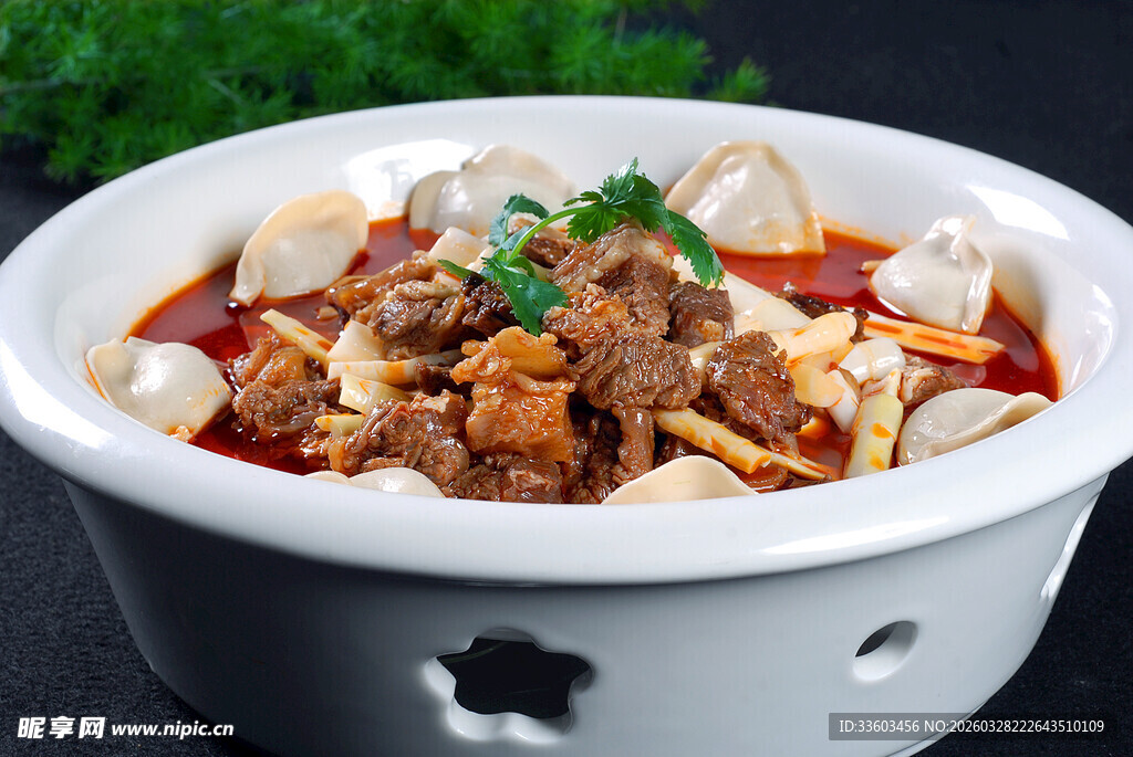 美味牛腩竹笋煲