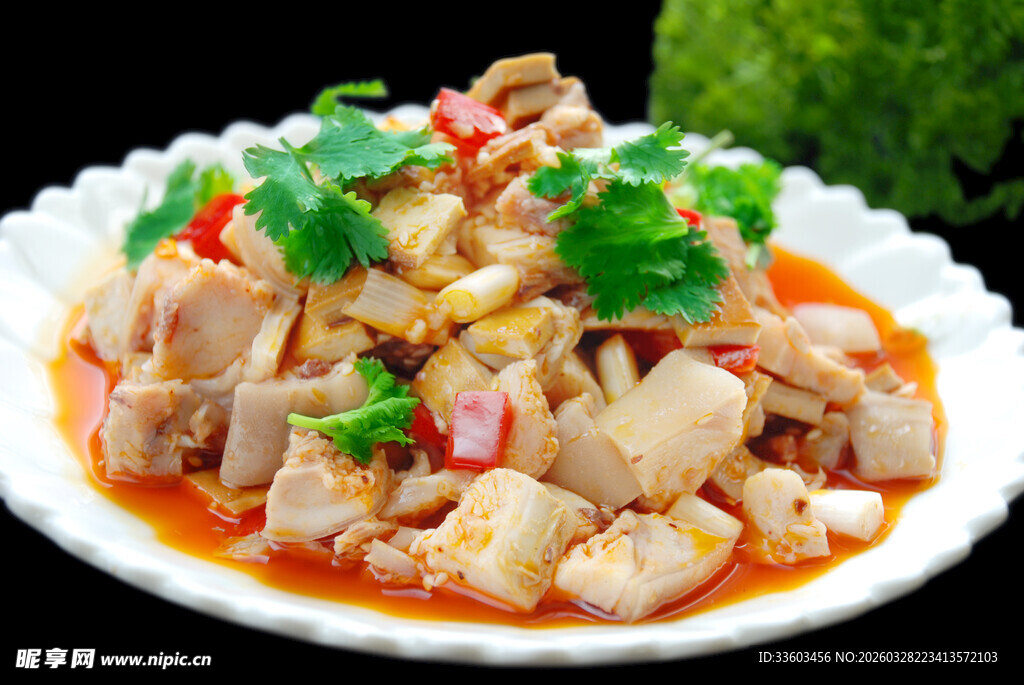 香辣可口凉拌鸡肉