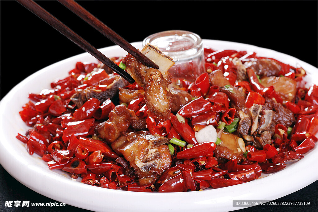 麻辣鲜香的排骨