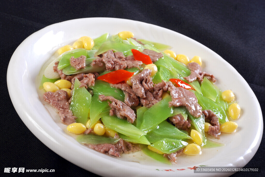 牛肉玉米炒莴笋