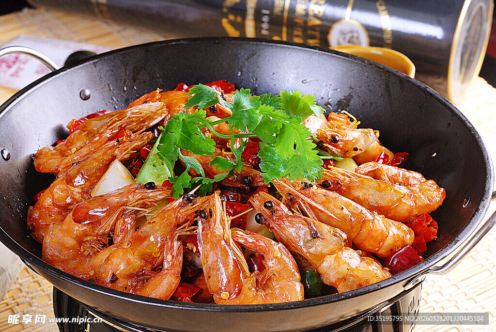 香辣美味干锅大虾