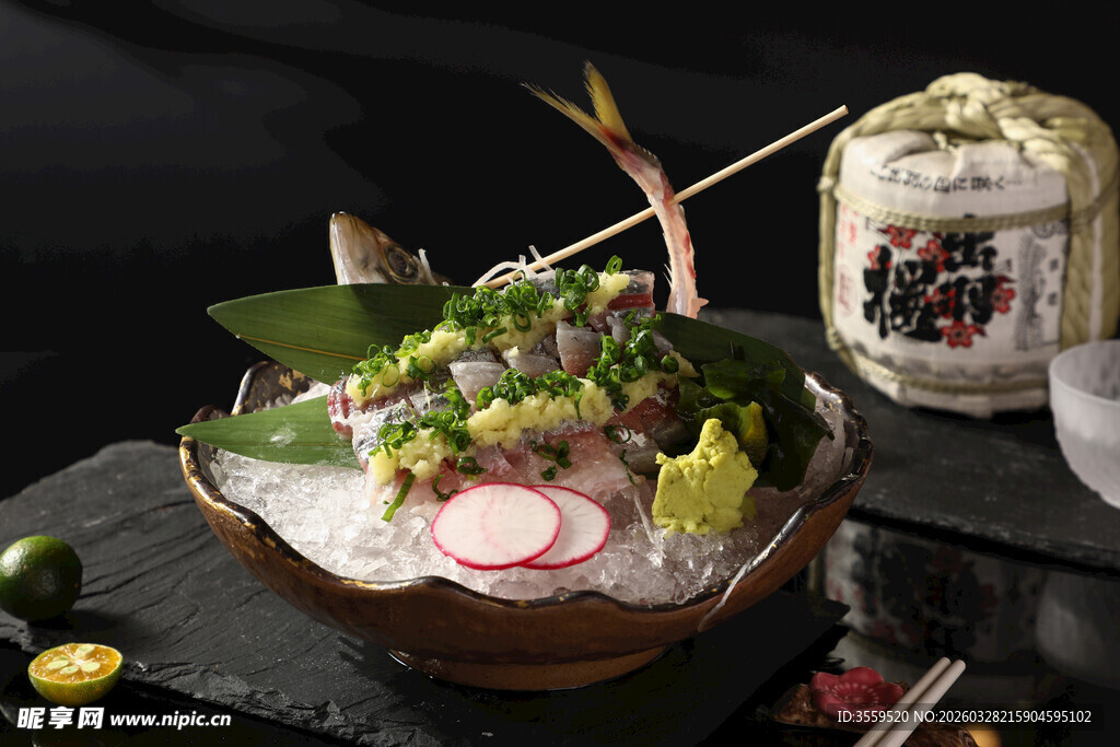 精致日式刺身拼盘