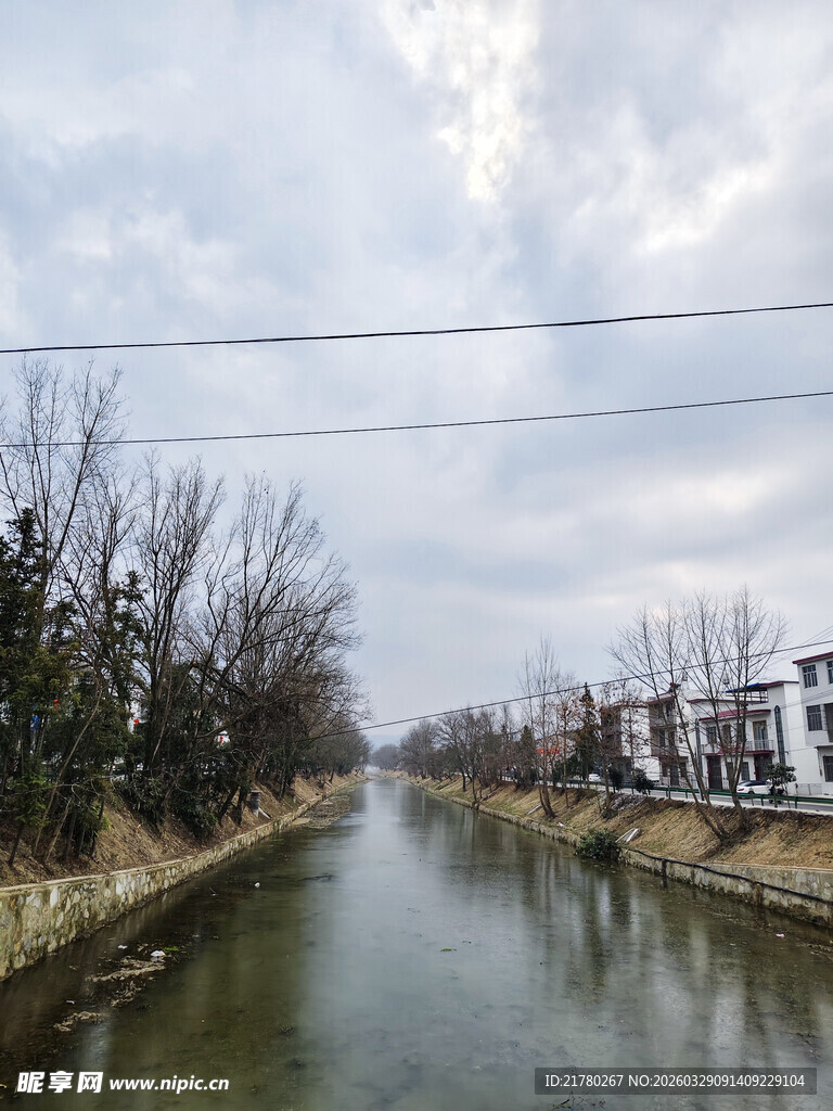 乡村河道风景