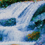 山间瀑布潺潺流淌美景