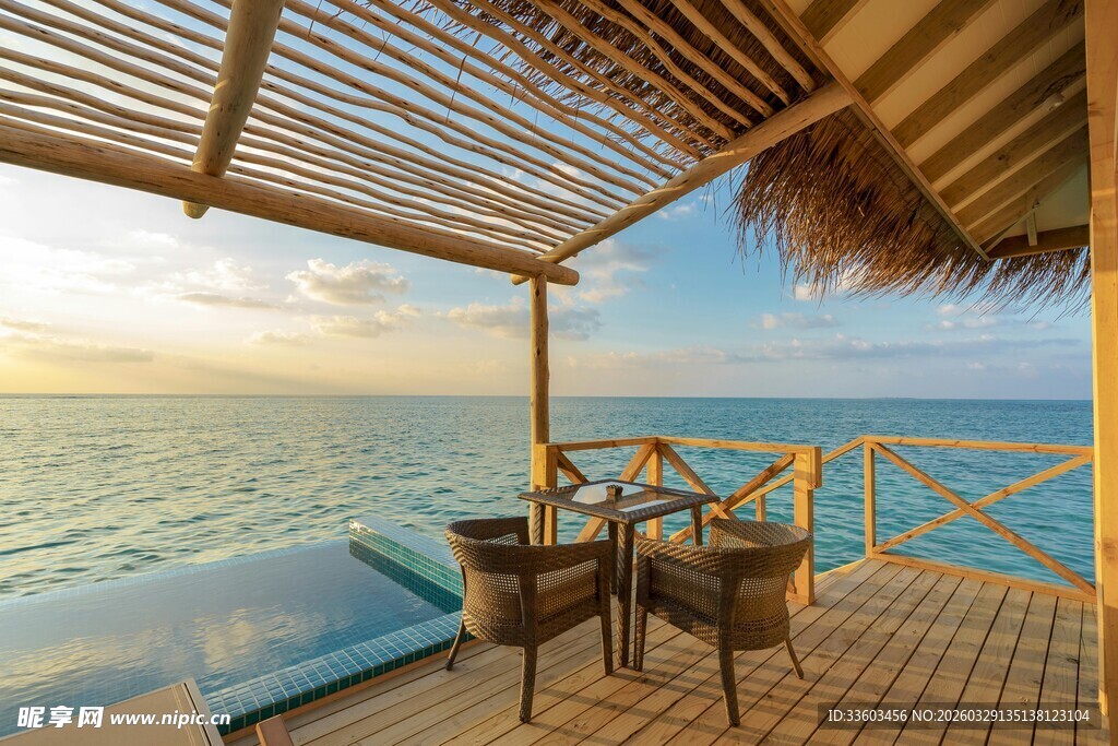 海边露台惬意休闲场景