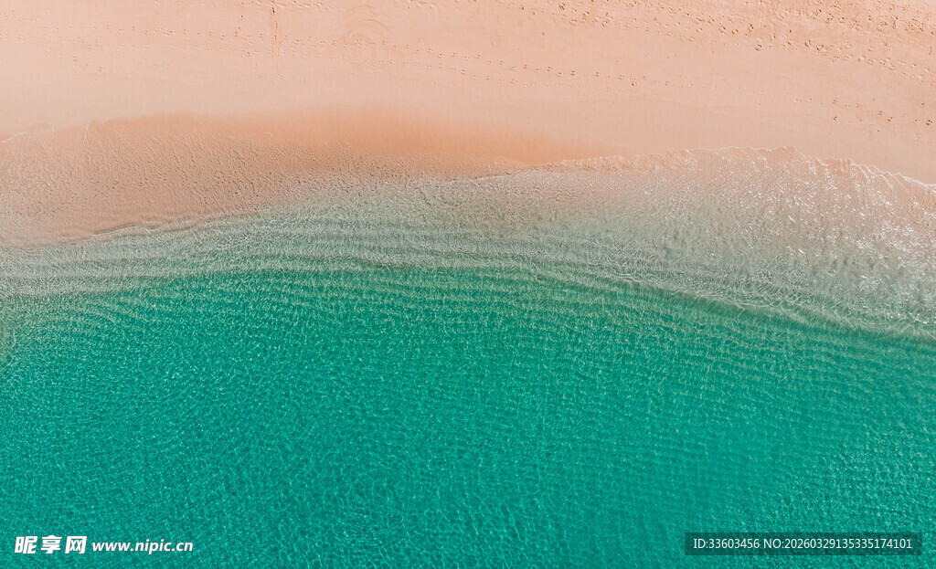 渐变色彩的梦幻海洋画面