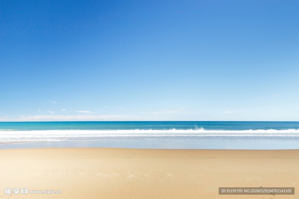 美丽海滨沙滩景色