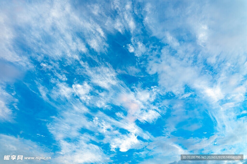 蓝天白云美景