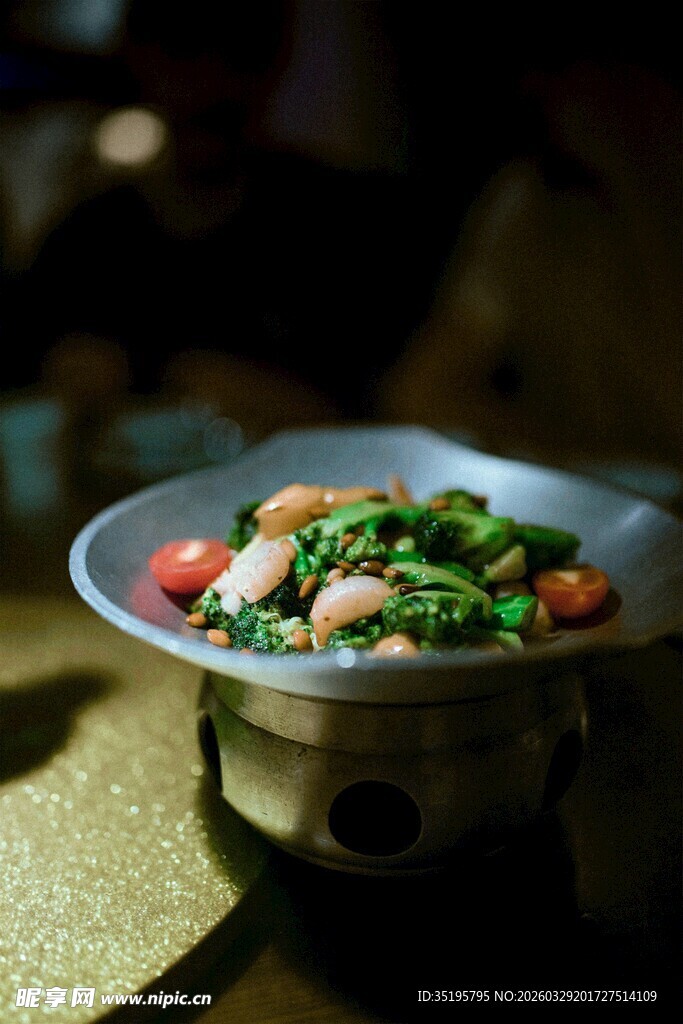 美味锅中炒时蔬