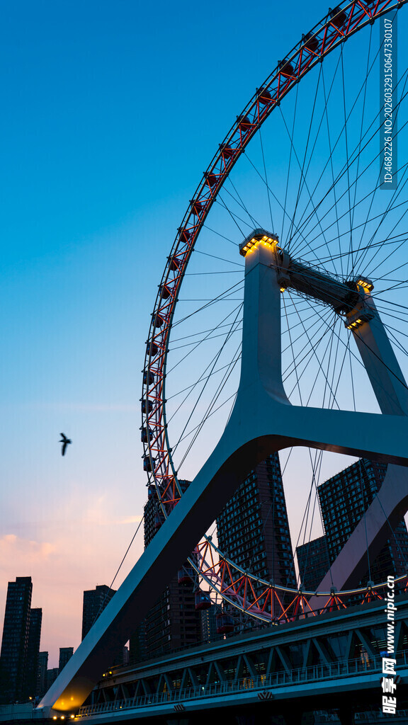 天津之眼城市中的绚丽摩天轮景观