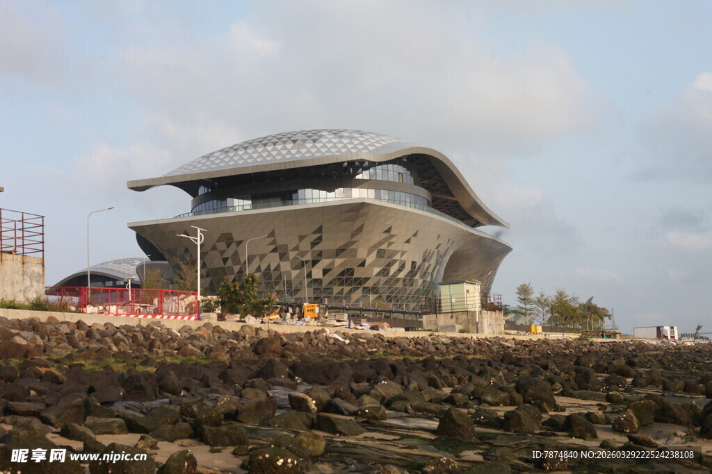 湛江现代风格独特建筑外观