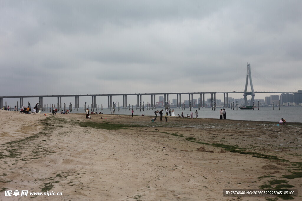 湛江海边长桥风景