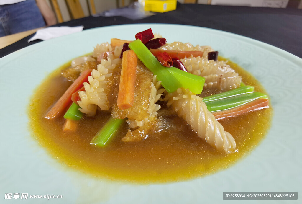 金汤时蔬酿海鲜卷