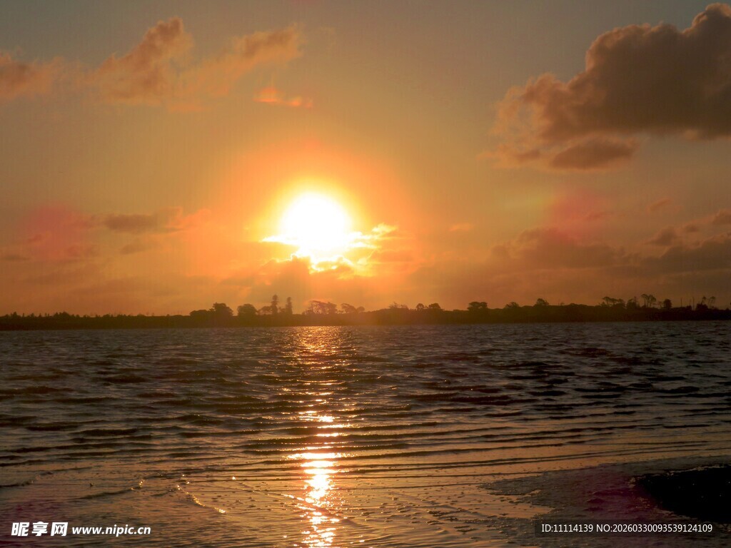 海边日落美景