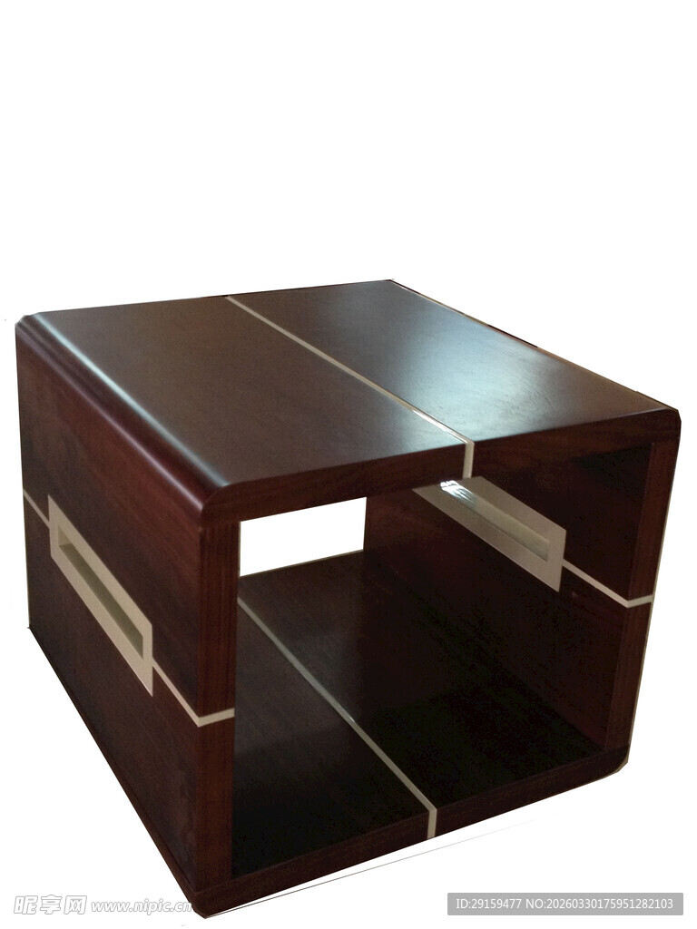 深色木质方形茶几