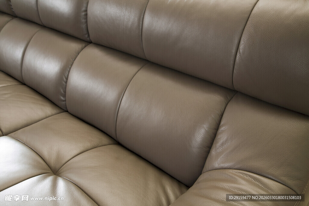 棕色皮质沙发细节特写