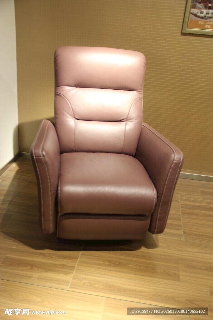 棕色皮质单人沙发