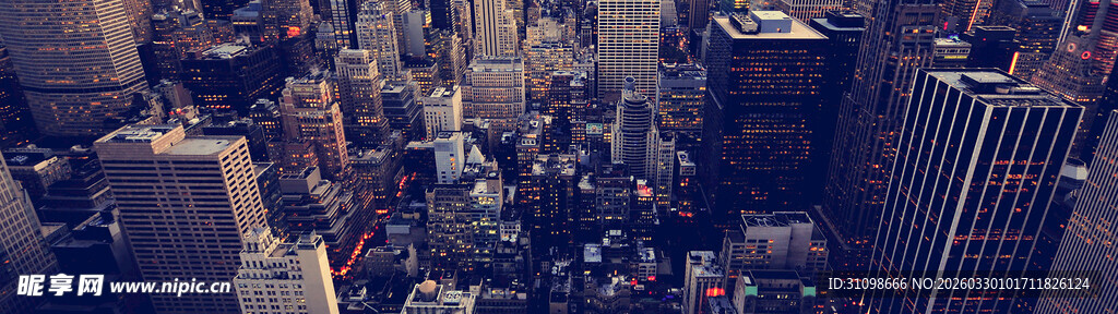 俯瞰繁华都市建筑群