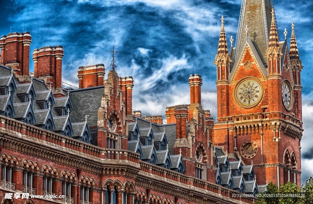 伦敦古典建筑钟楼美景