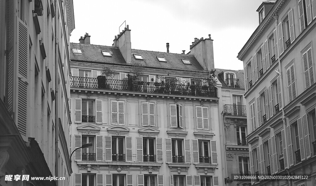 巴黎古典建筑街景