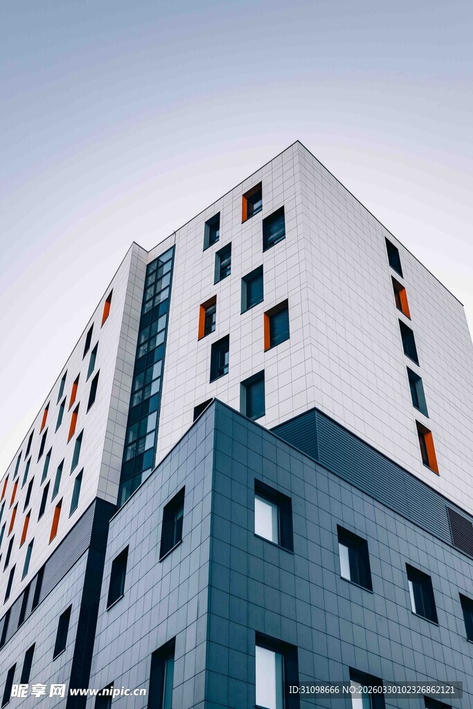 现代风格高楼建筑外观
