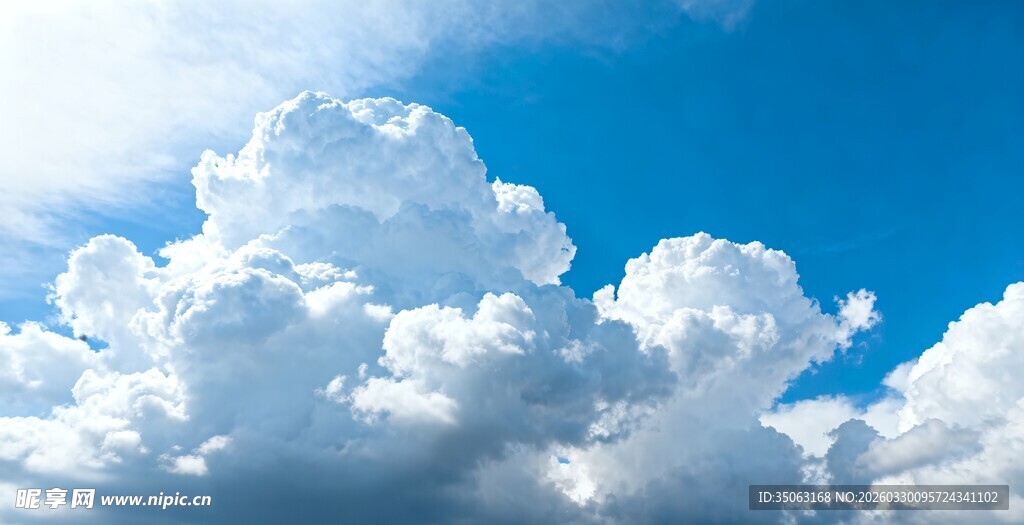 蓝天白云美景