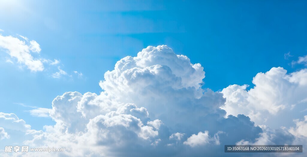 蓝天白云美景
