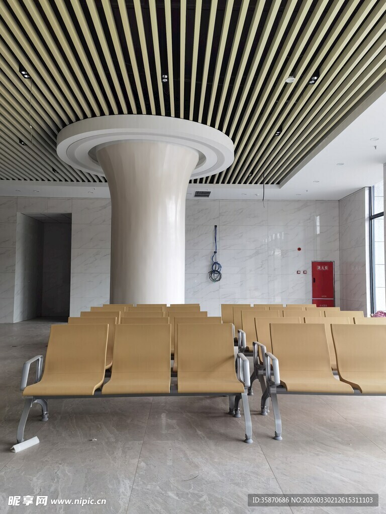 现代简约风格的室内等候区