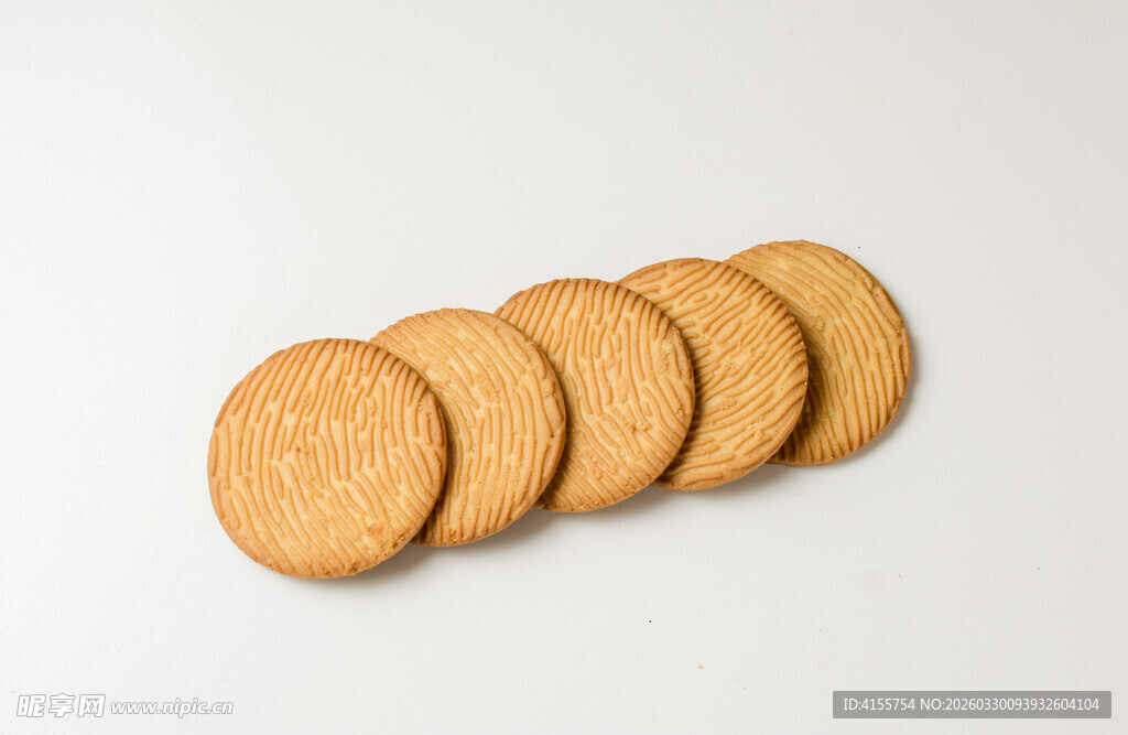 整齐排列的美味圆饼干