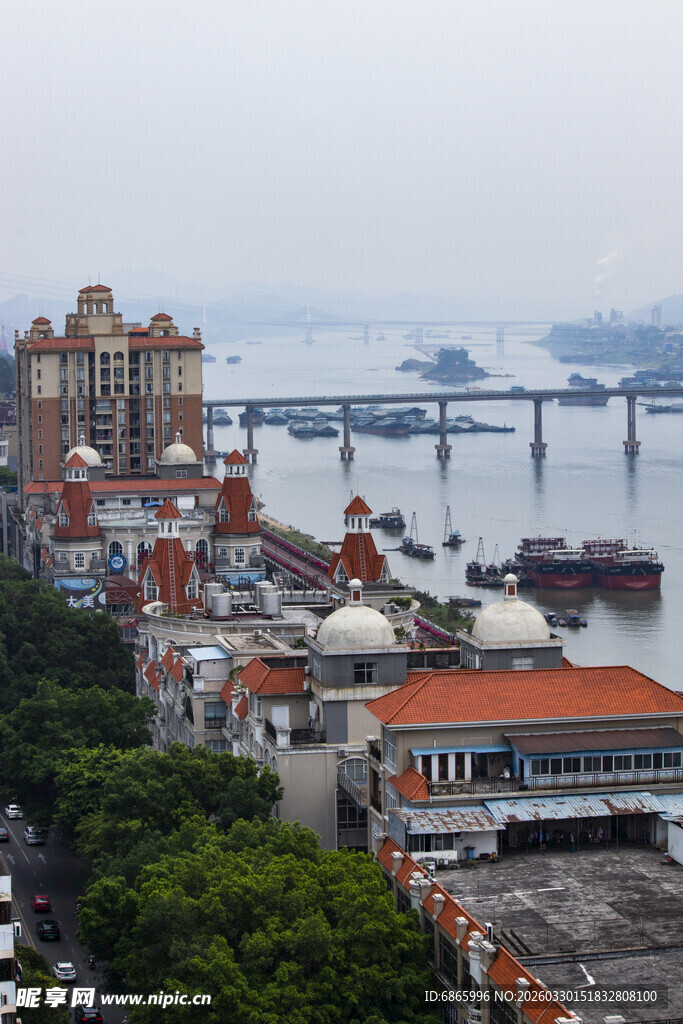 海滨城市风光俯瞰图