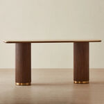 简约棕色柱形腿长桌
