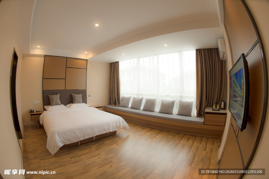 现代简约风格温馨卧室