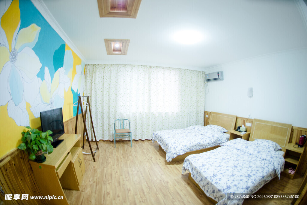 简约双床卧室温馨空间